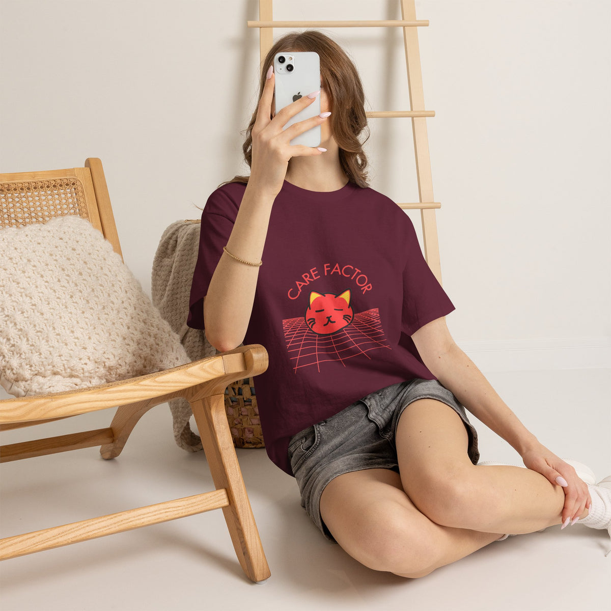 Care Factor Low | Coral Red