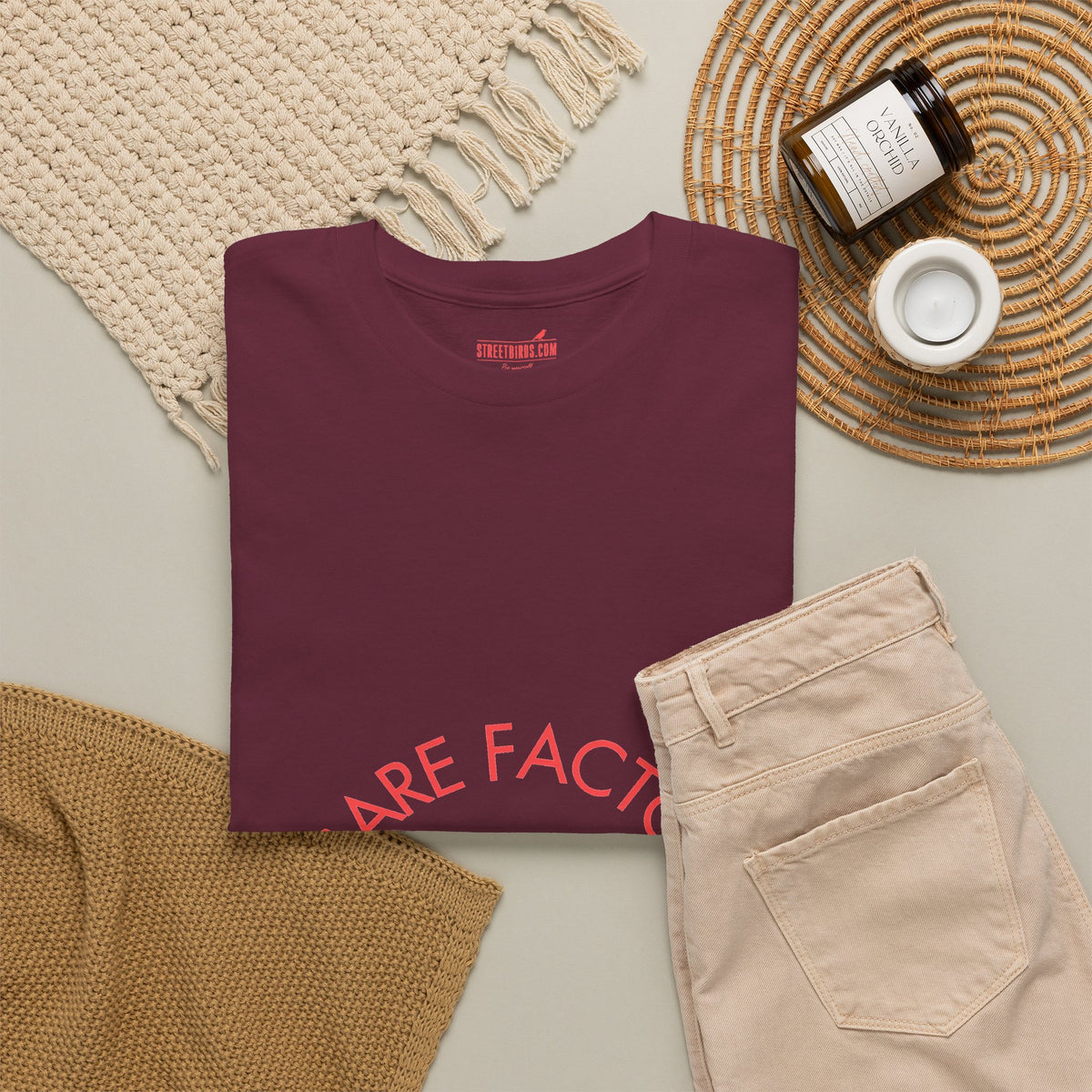 Care Factor Low | Coral Red